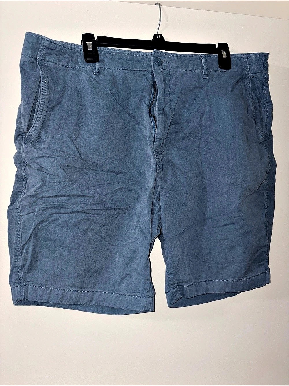 Uniqlo 321-425142 Cotton Flat Front Shorts in Blue XL Like New